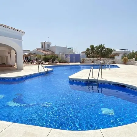 Casa Merlin Capistrano Playa * 네르하