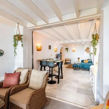 Casa Merlin Capistrano Playa * 네르하